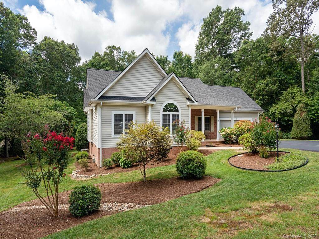 105 Arrowood Lane - Photo 1