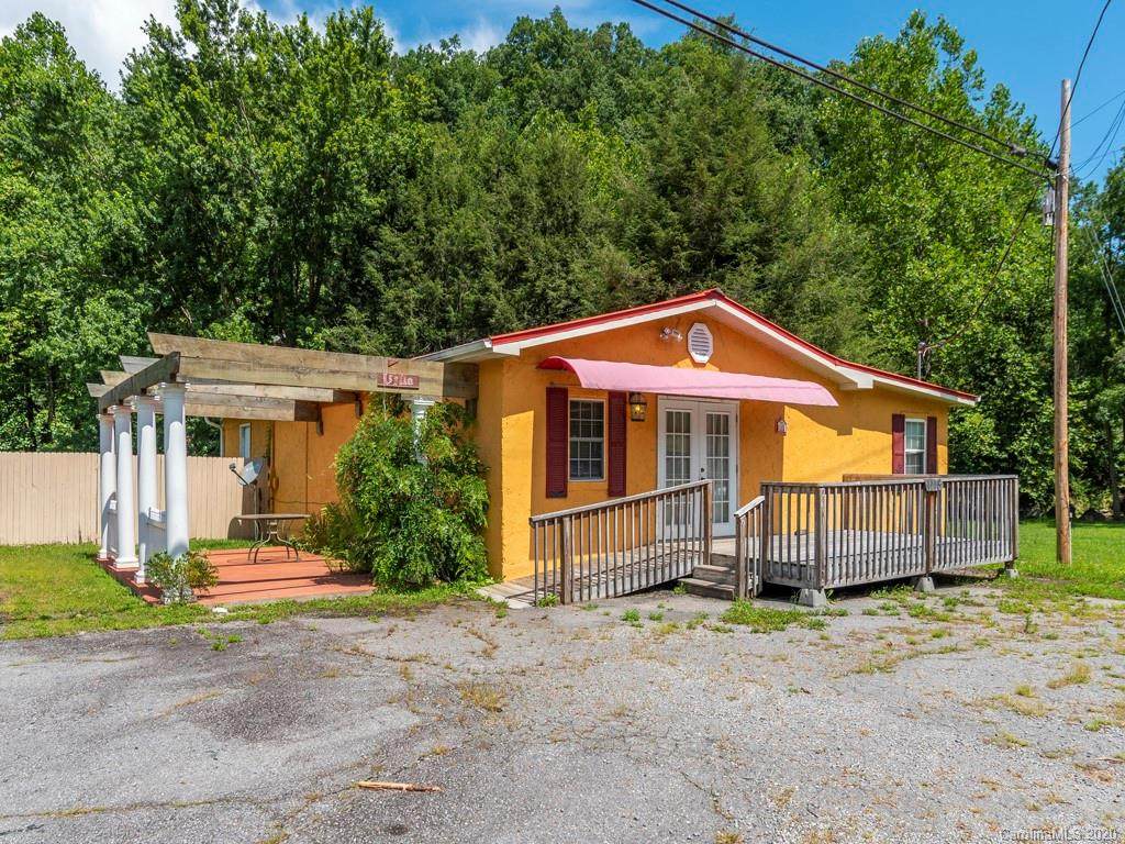 1113 Jonathan Creek Road - Photo 1