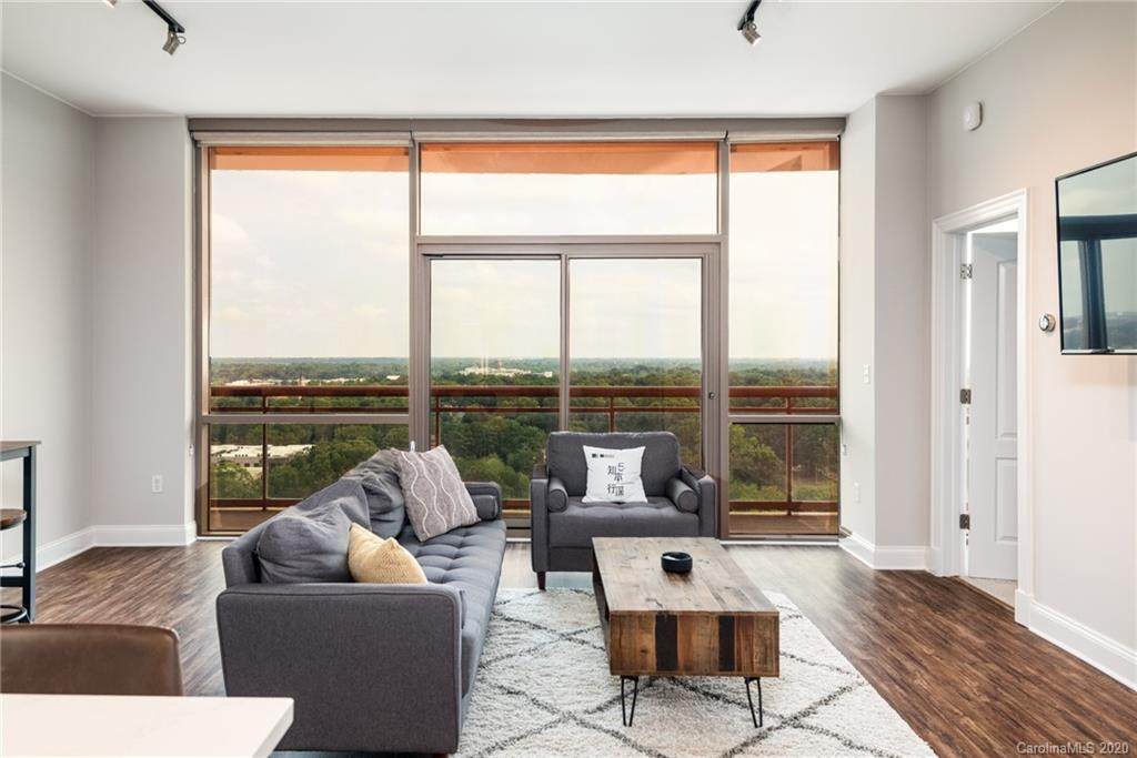 315 Arlington Avenue - Photo 1