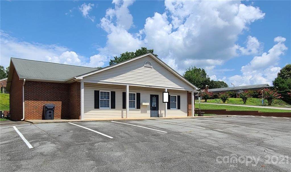 849 Laurel Street - Photo 1