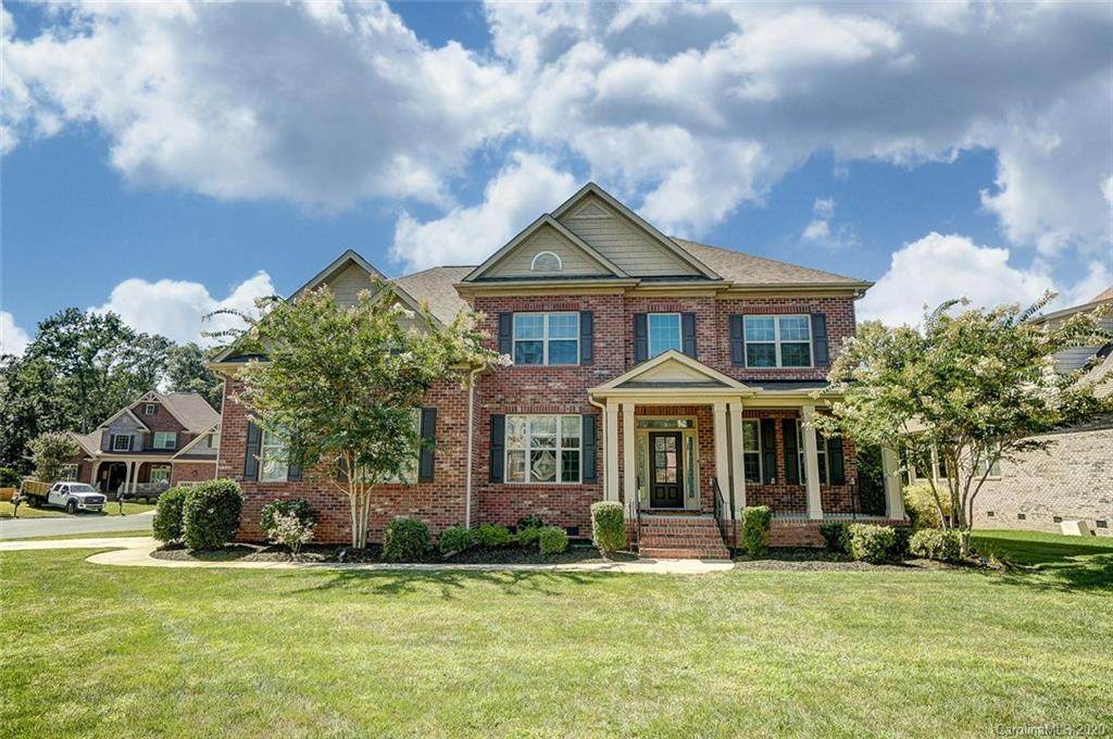 4003 Stonehill Lane - Photo 1