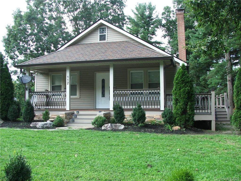 112 Halsbury Avenue - Photo 1