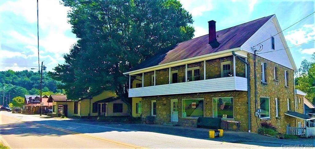 441 Haywood Road - Photo 1