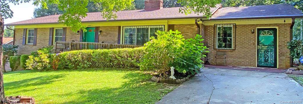 1045 24th Street - Photo 1