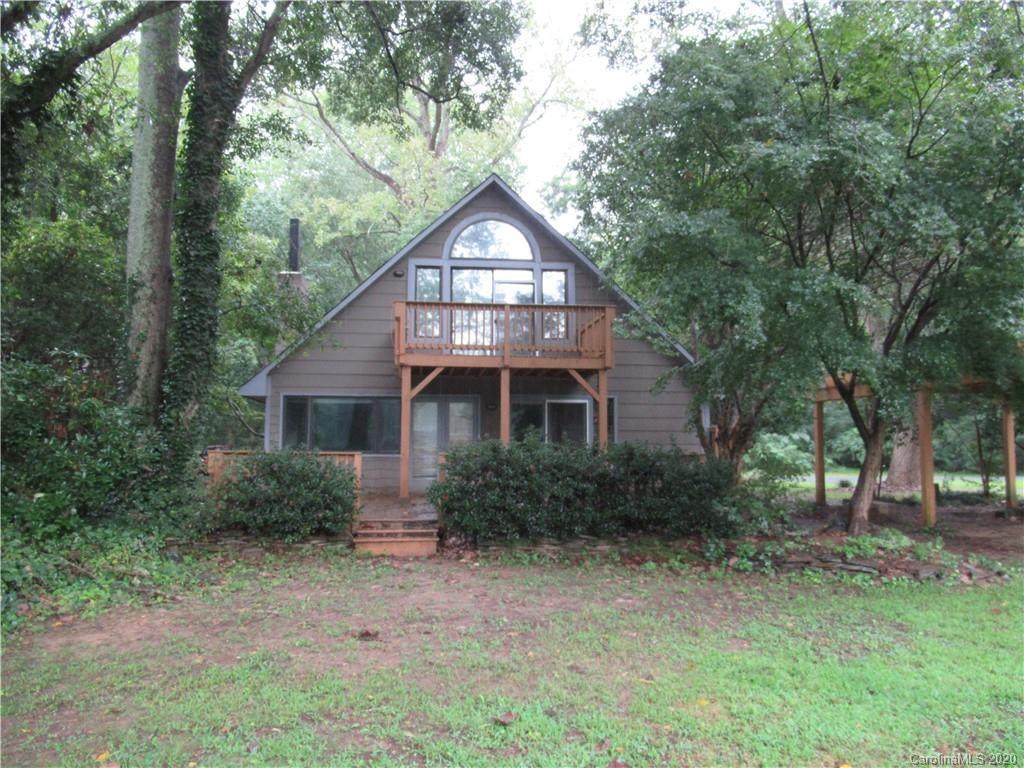 1529 Lake Drive - Photo 1