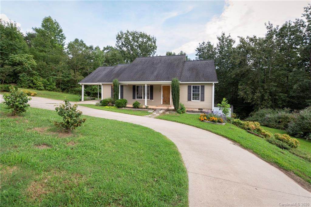 123 Hutchins Drive - Photo 1