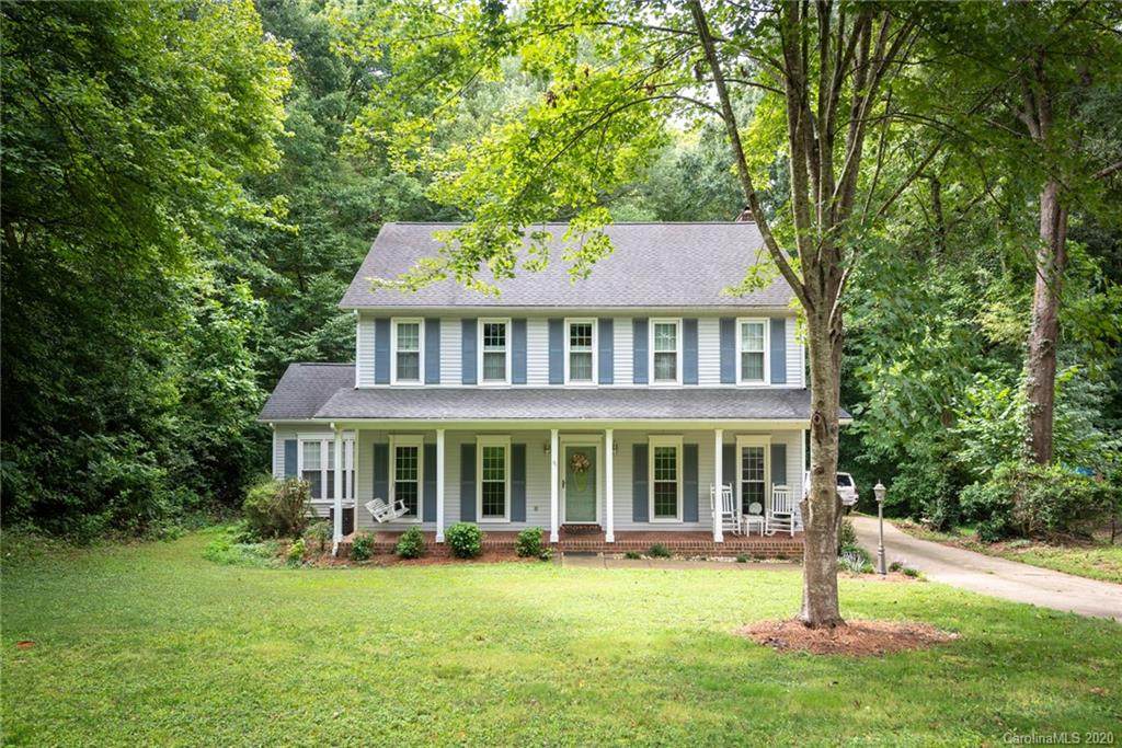 1049 Peachtree Lane - Photo 1