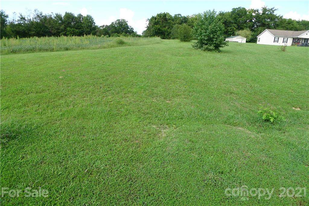 1194 Chickadee Lane - Photo 1