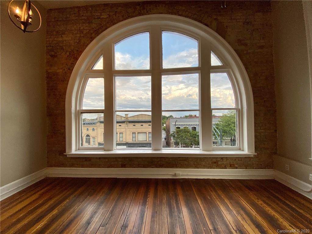 118 Main Street - Photo 1