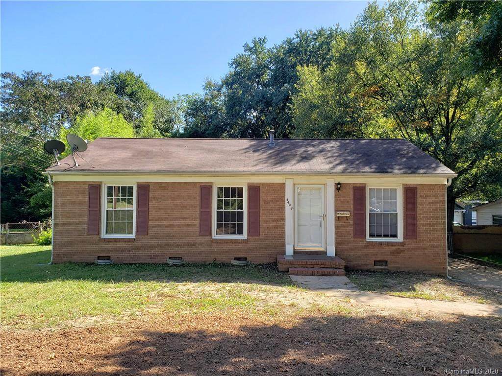 4409 Brooktree Drive - Photo 1