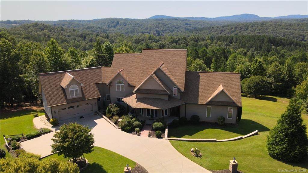 462 Christopher Lane - Photo 1