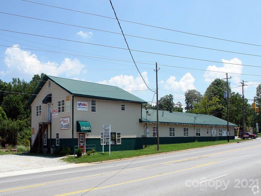 2398 Hendersonville Road - Photo 1