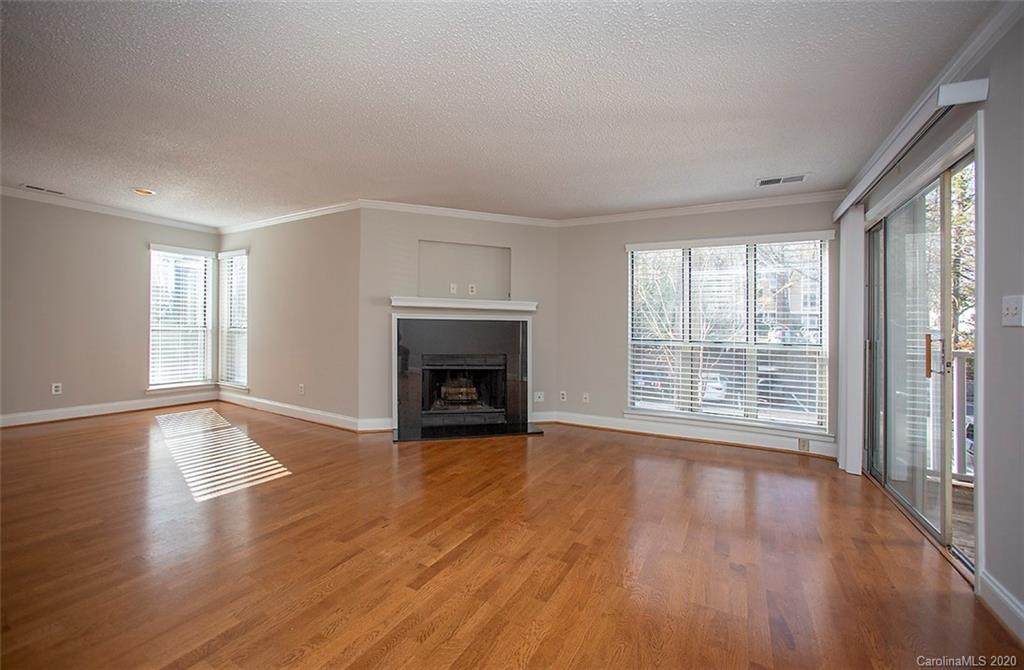 2510 Cranbrook Lane - Photo 1