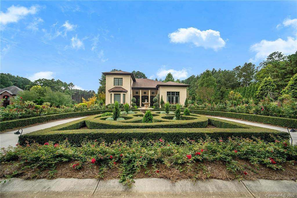 302 Glenview Drive - Photo 1