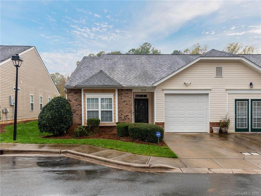5849 Bradford Lake Lane - Photo 1