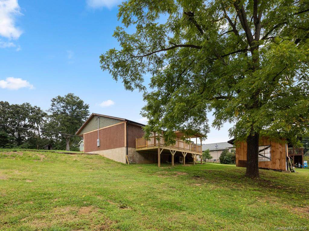 464 Thompson Cove Road - Photo 1