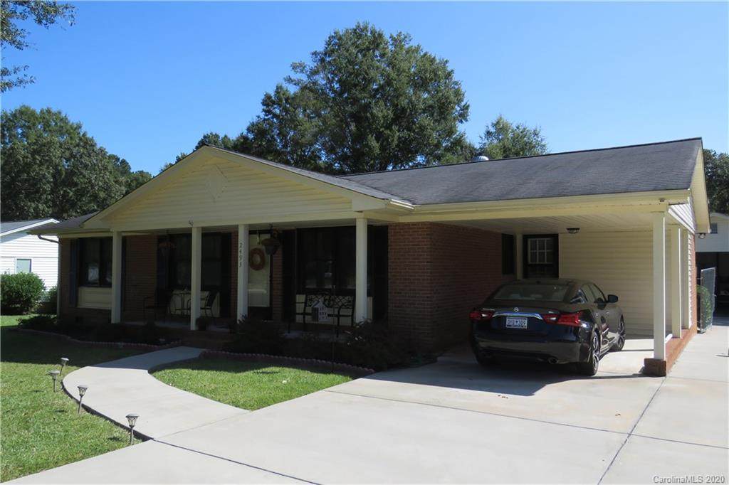 2493 Country Club Drive - Photo 1