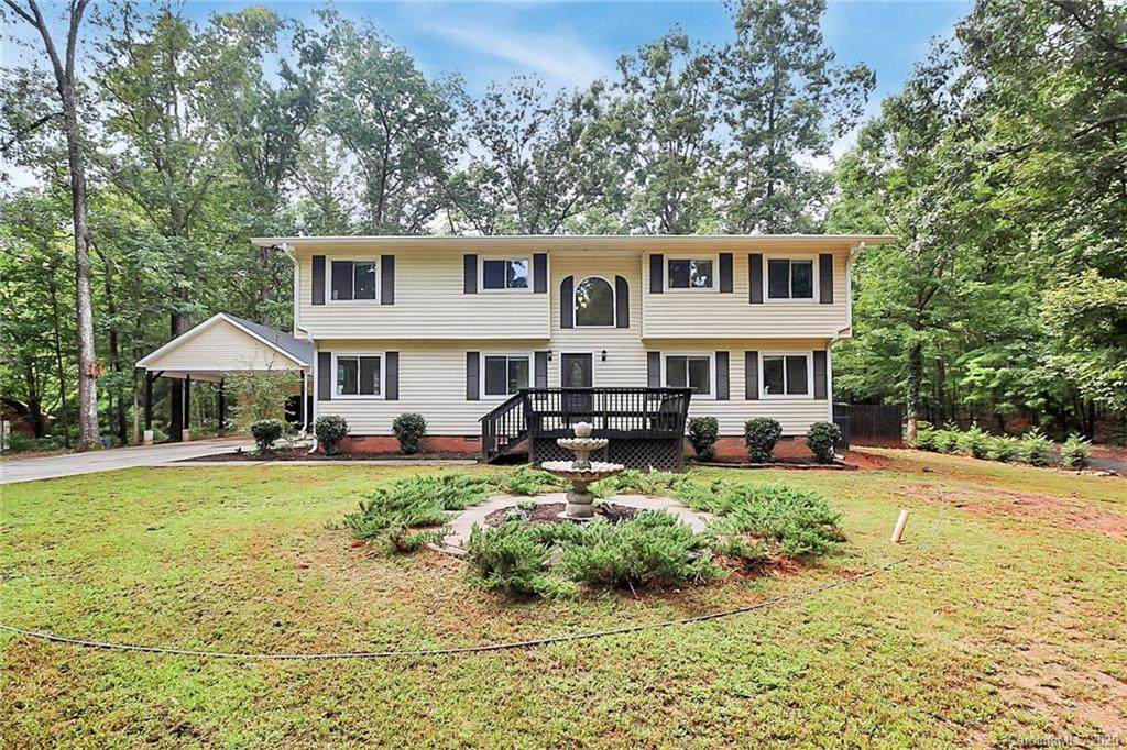 1704 Lake Monroe Drive - Photo 1