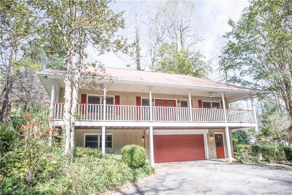 393 Spring Street - Photo 1