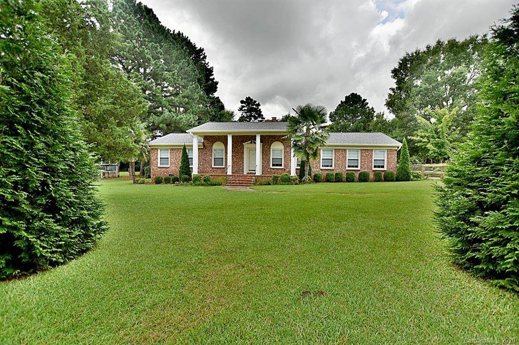 1429 Ebinport Road - Photo 1