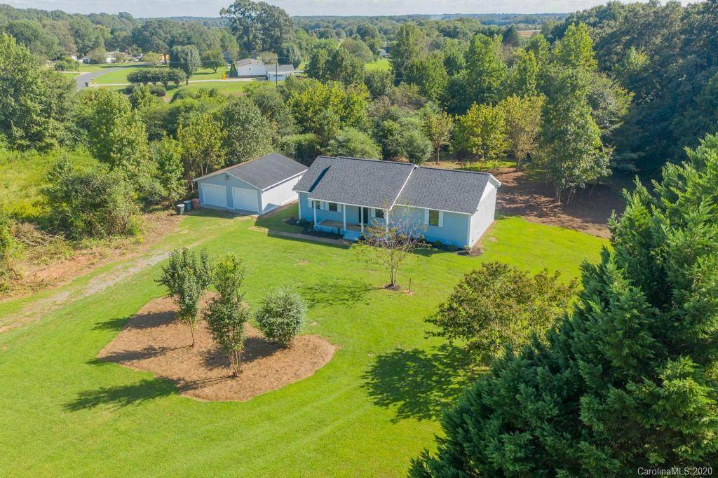 922 Seven Lot Drive - Photo 1