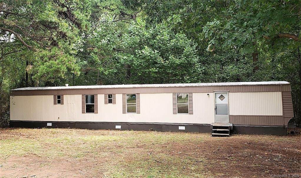 202 Shady Grove Road - Photo 1