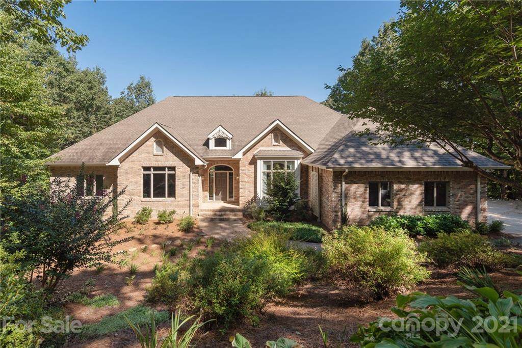 105 Beckwood Court - Photo 1