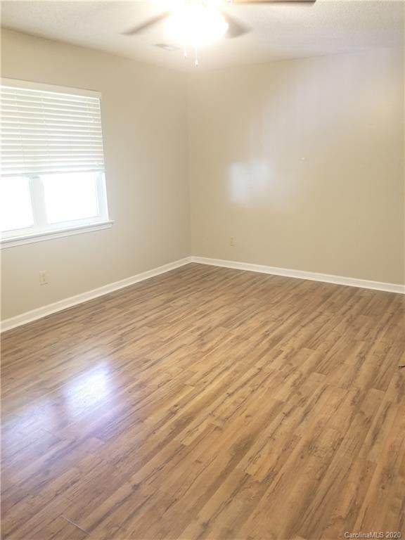 1634 Park Avenue - Photo 1