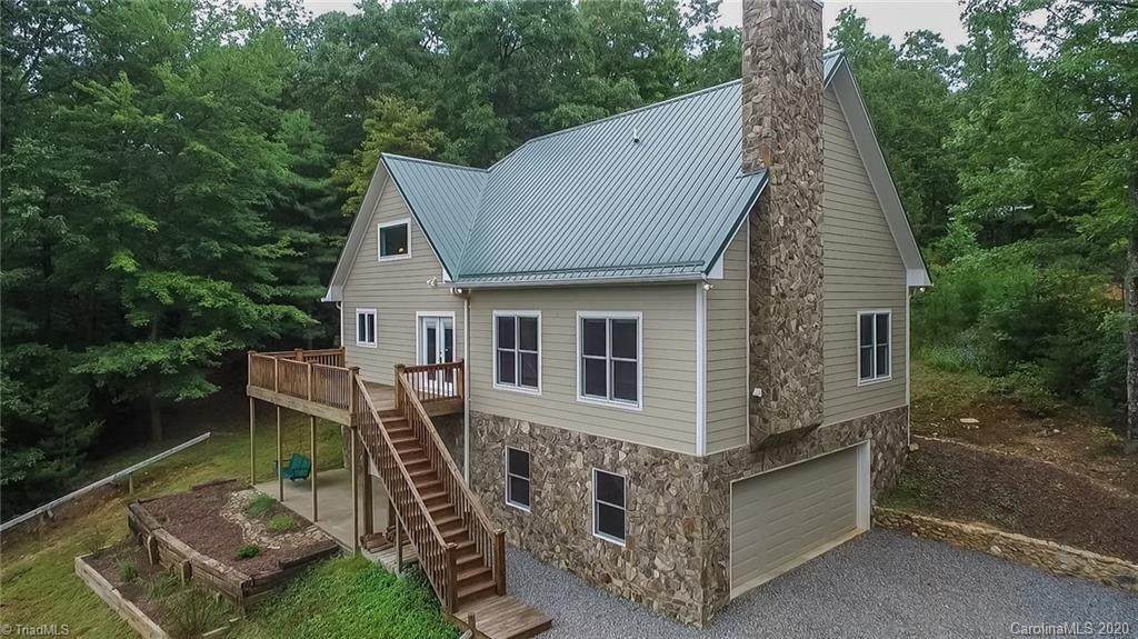 1640 Mountain Vista Drive - Photo 1