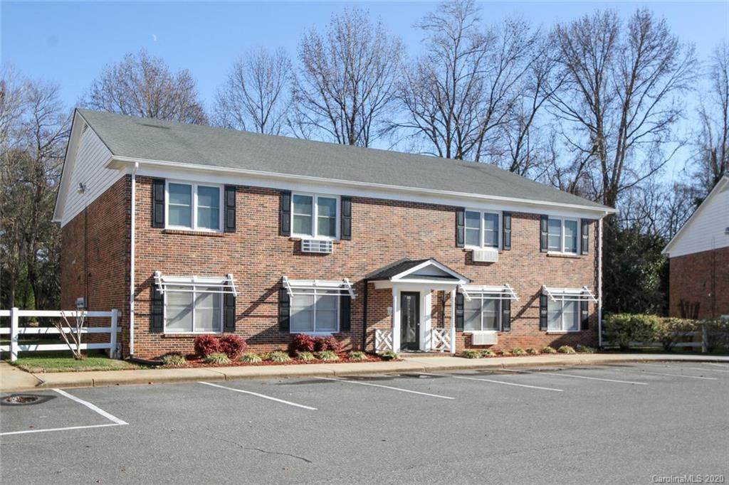 111 Stroupe Road - Photo 1