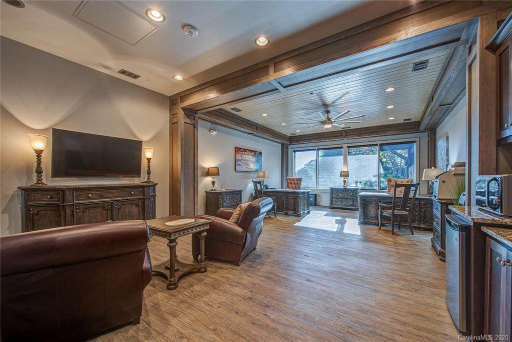 102 Hidden Pastures Drive - Photo 1