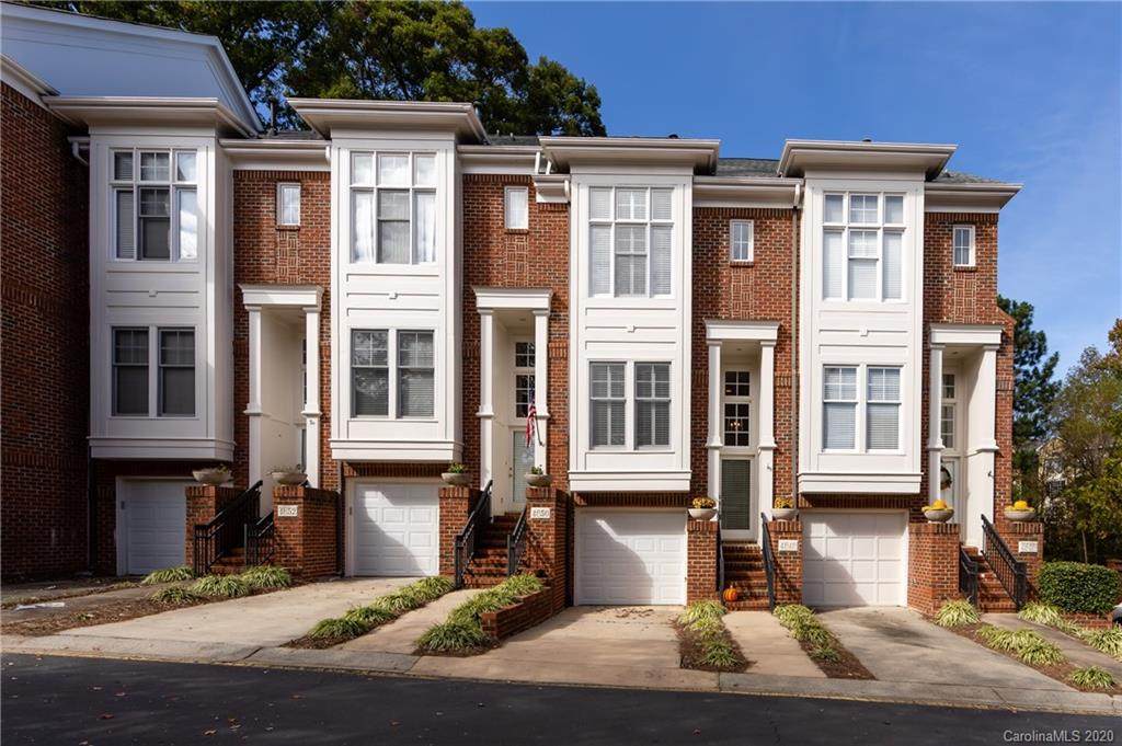 4848 S Hill View Drive - Photo 1