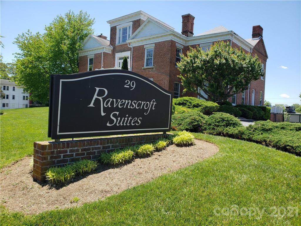 29 Ravenscroft Drive - Photo 1