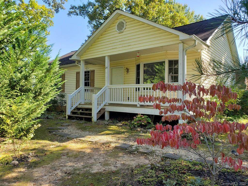 24 Robinson Avenue - Photo 1