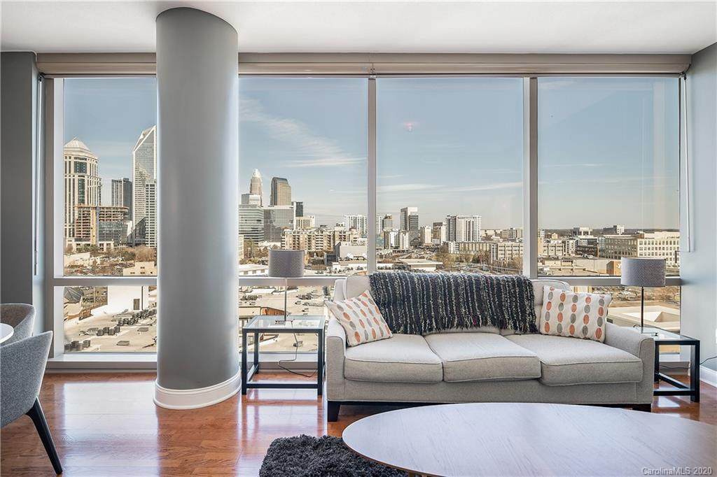315 Arlington Avenue - Photo 1