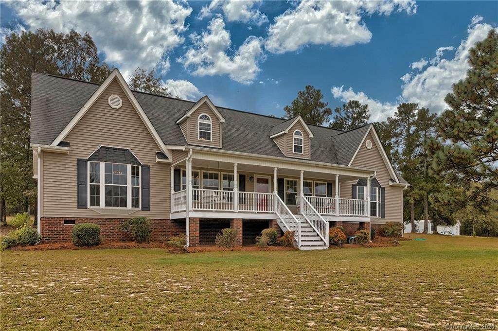 5135 Fernwood Drive - Photo 1