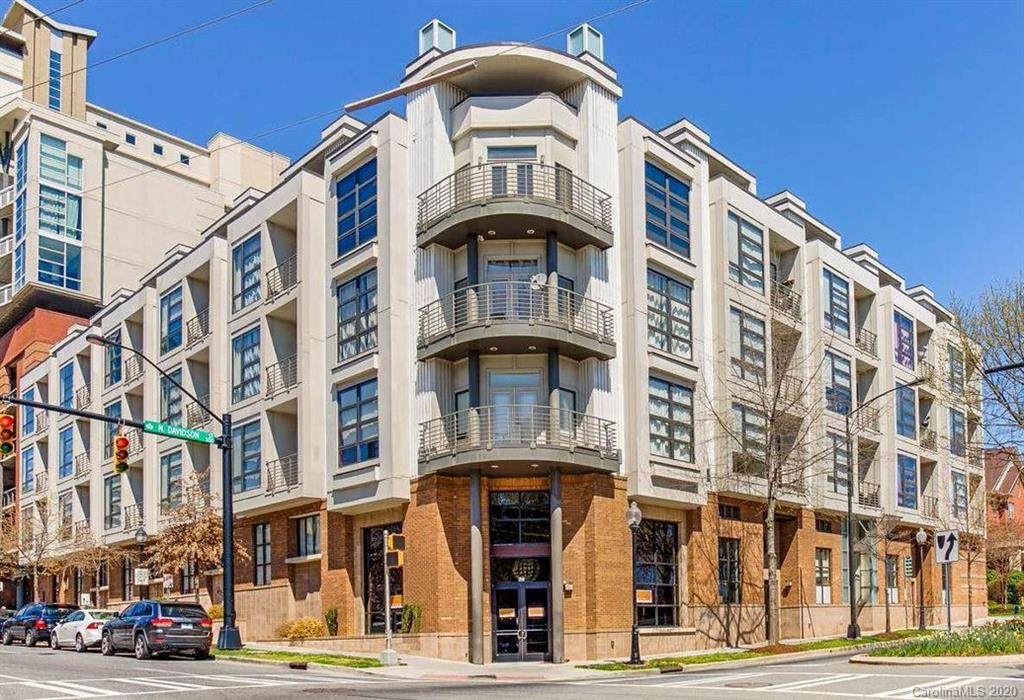 525 6th Street - Photo 1