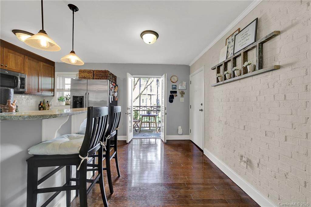 4913 Park Road - Photo 1