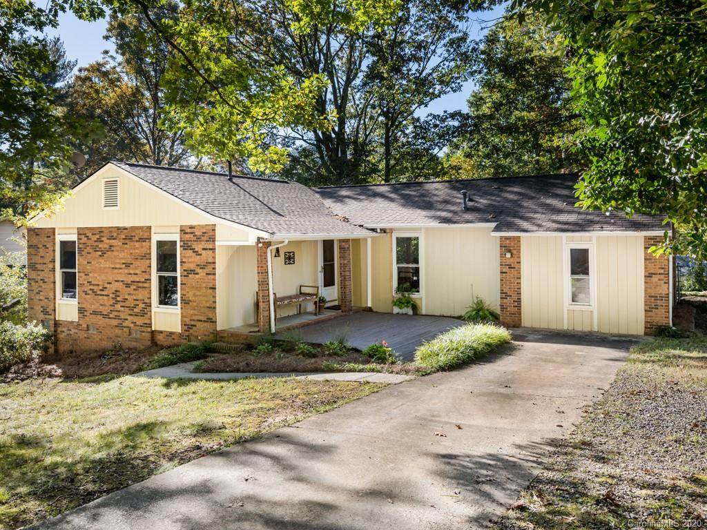 451 Creekside Drive - Photo 1