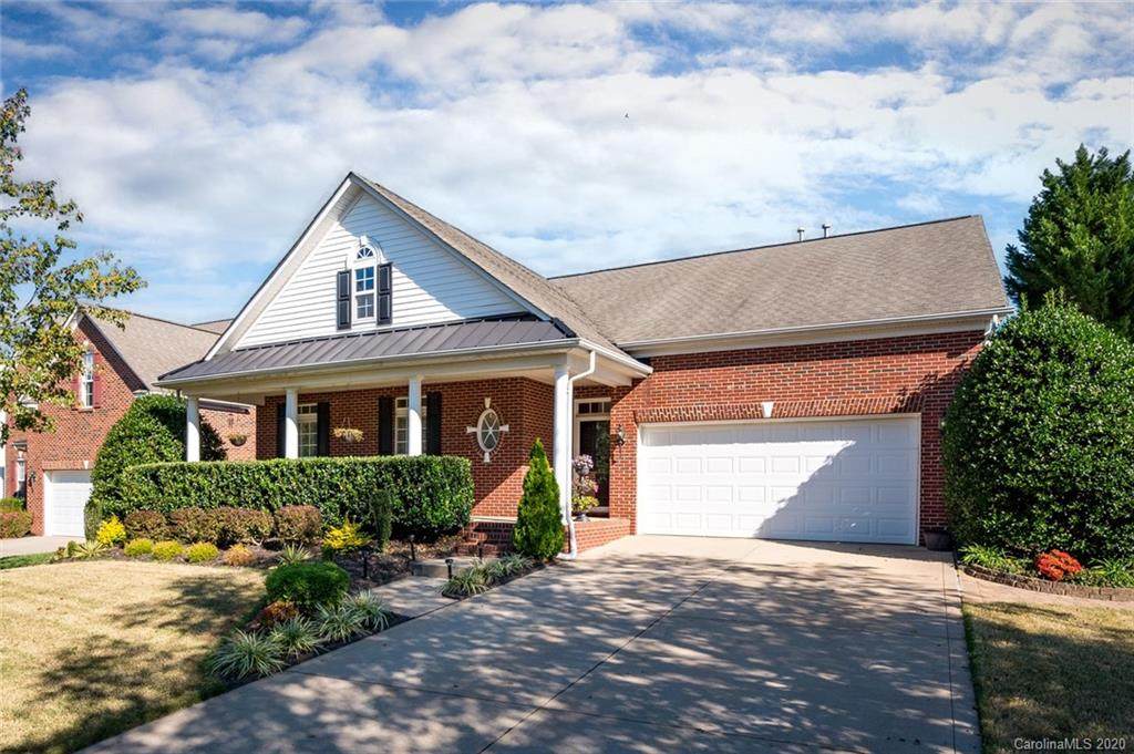 1025 Butterburr Drive - Photo 1