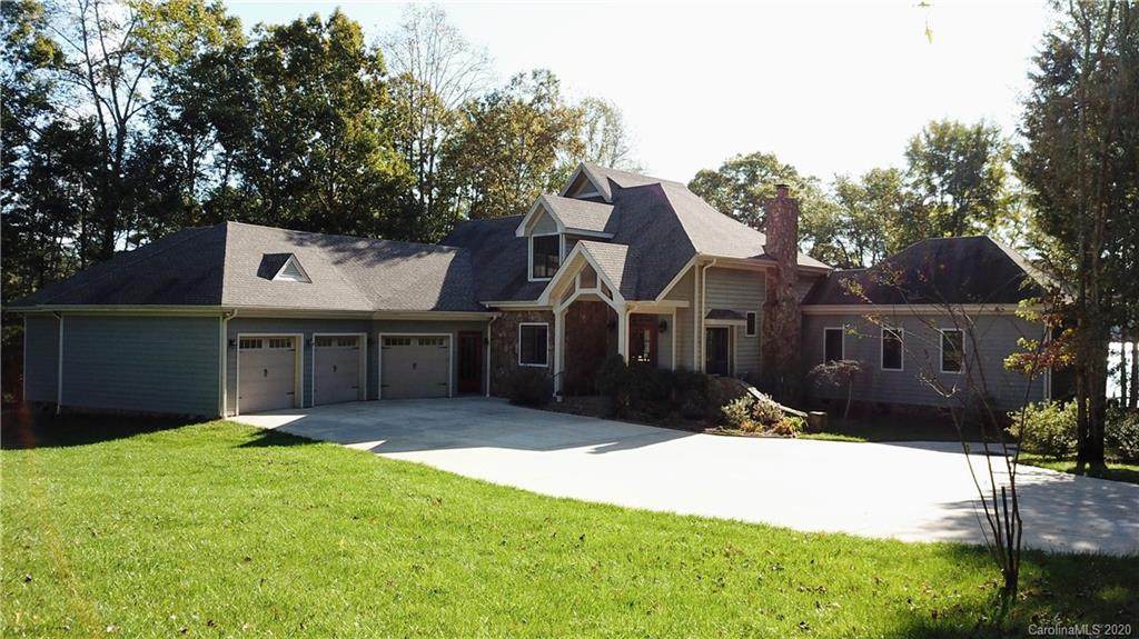 2338 Valelake Road - Photo 1
