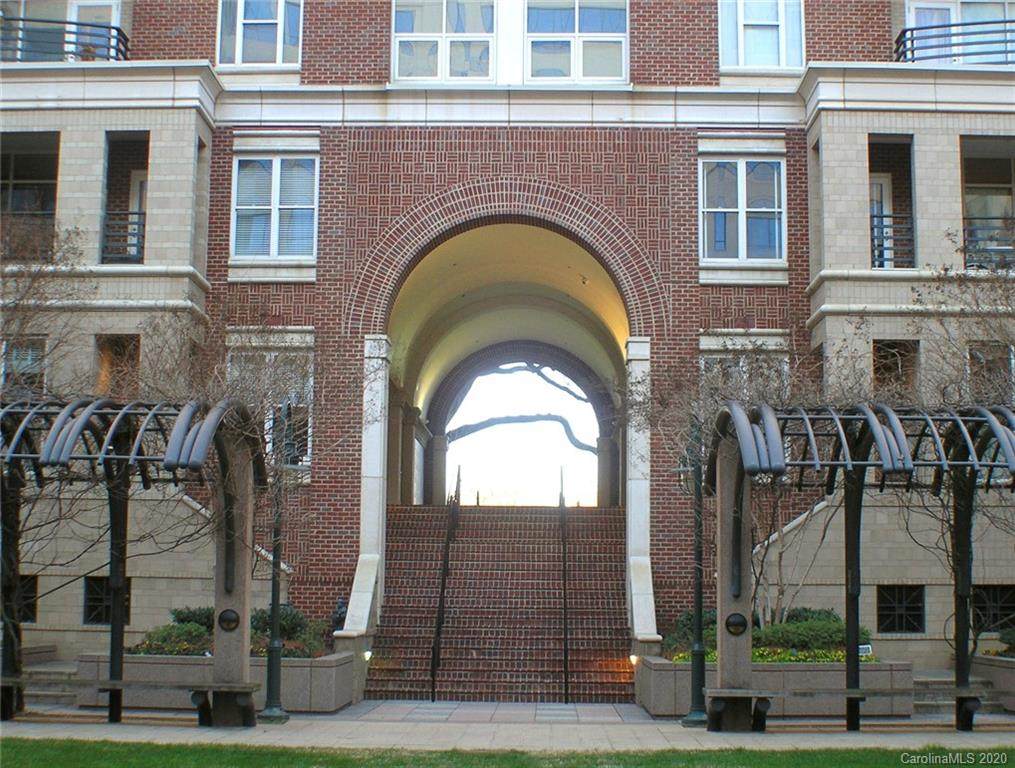 400 Church Street - Photo 1