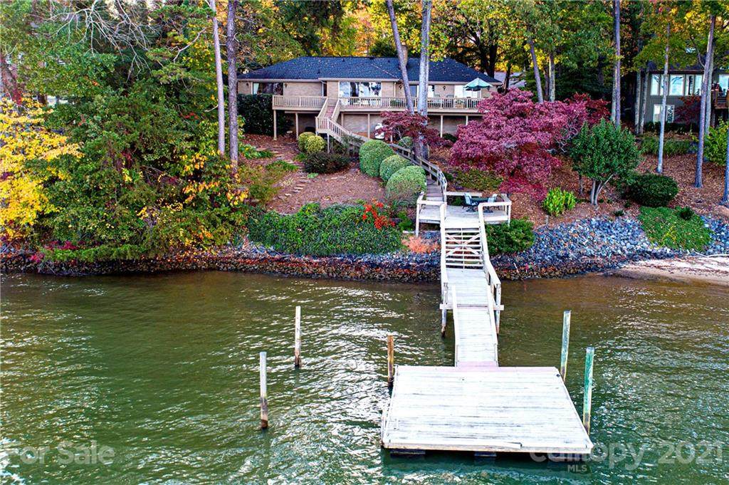 44 Sunrise Point Road - Photo 1