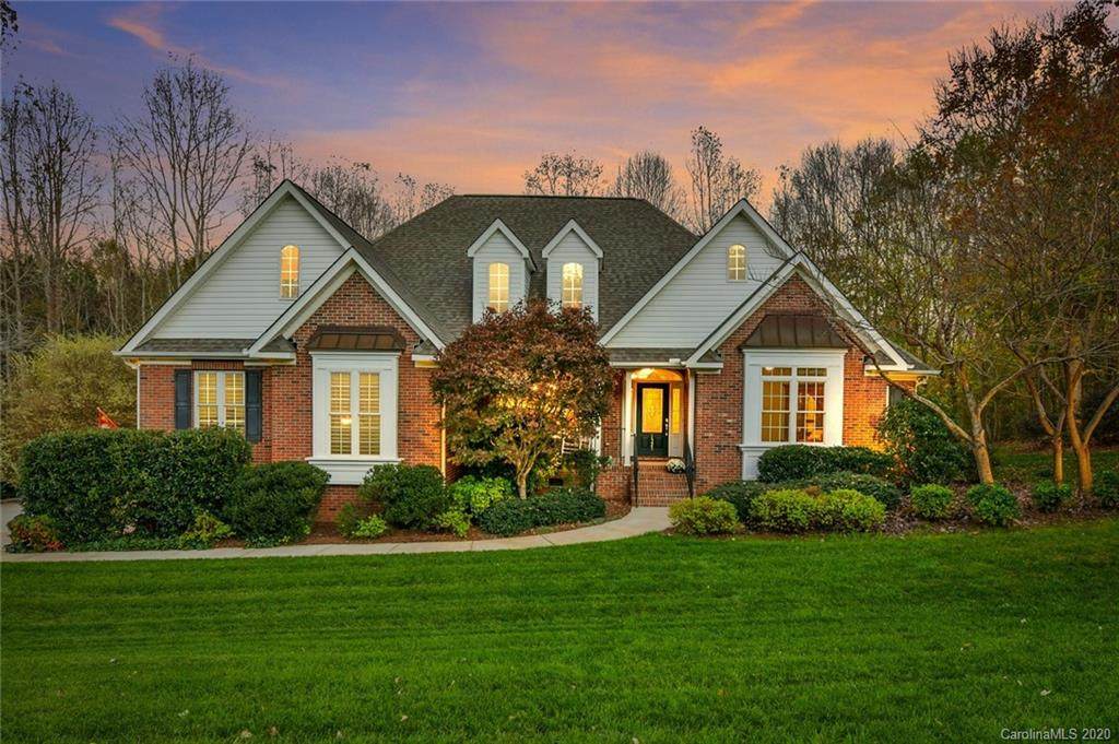1323 Glenview Lane - Photo 1