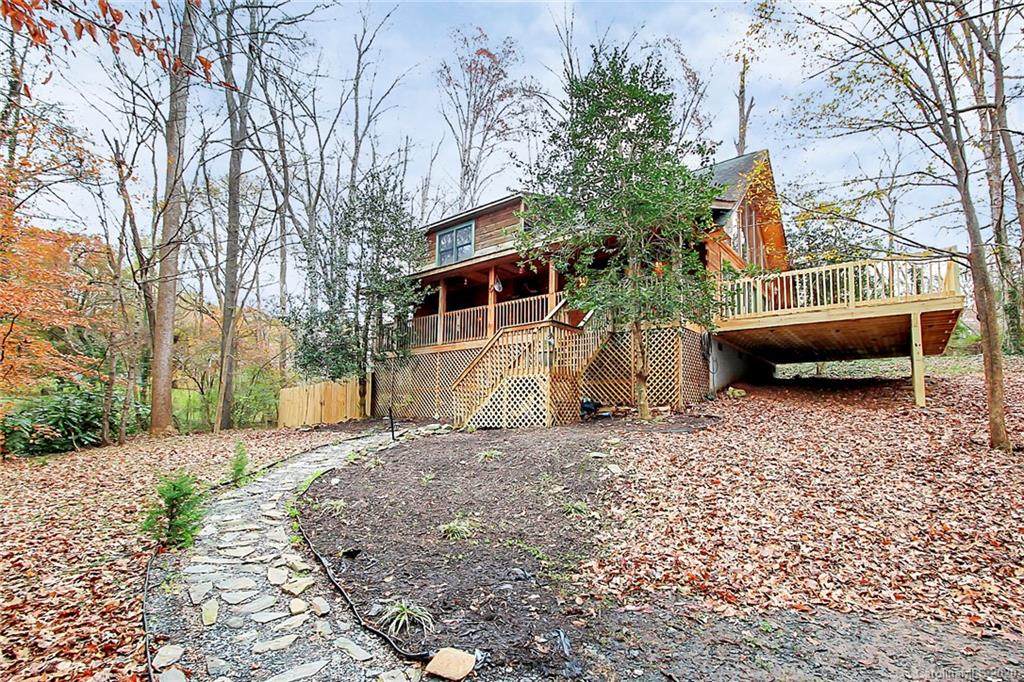 8515 Knollwood Circle - Photo 1