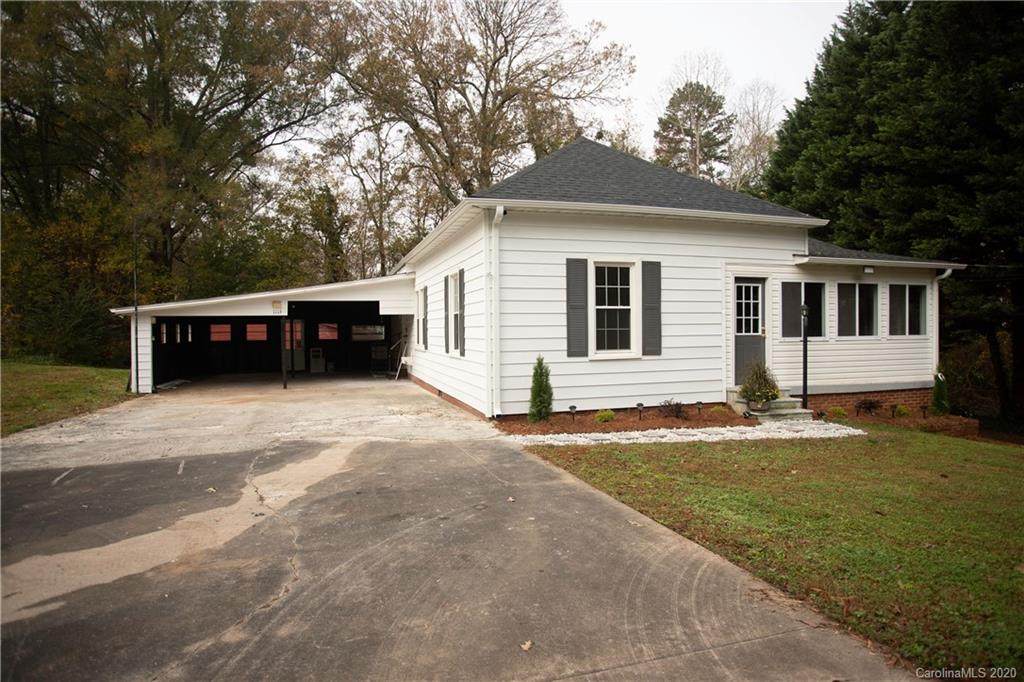 1115 Mountain Street - Photo 1