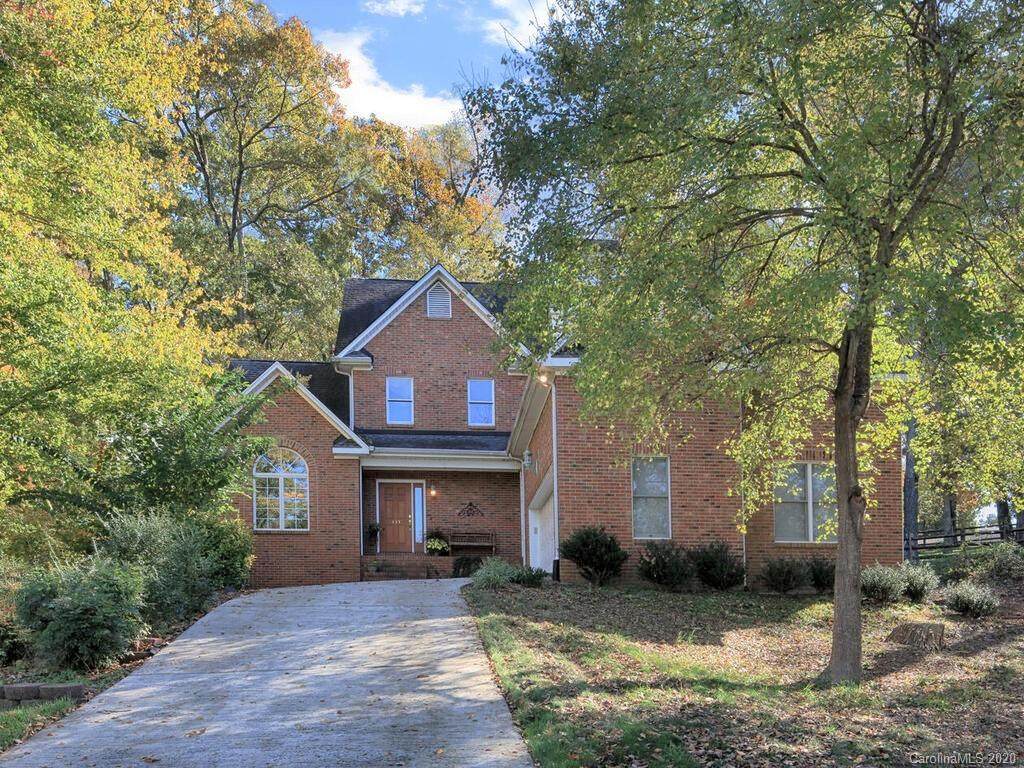 133 Secretariat Lane - Photo 1