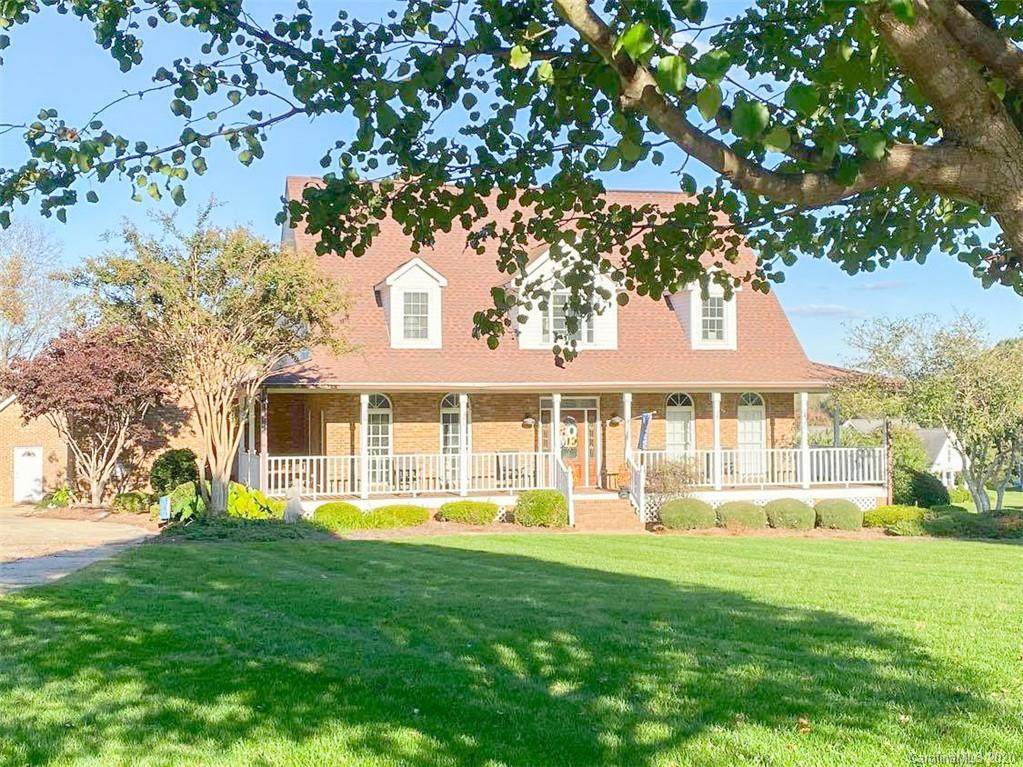14611 Marglen Drive - Photo 1