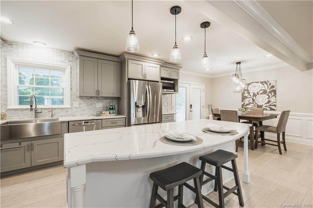 6163 Sharon Road - Photo 1