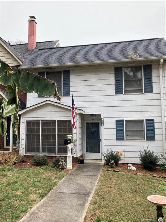 216 Idlewood Drive - Photo 1